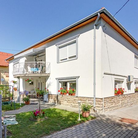 Ilona Apartman Hévíz Exterior foto
