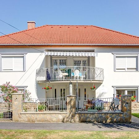 Ilona Apartman Hévíz Exterior foto