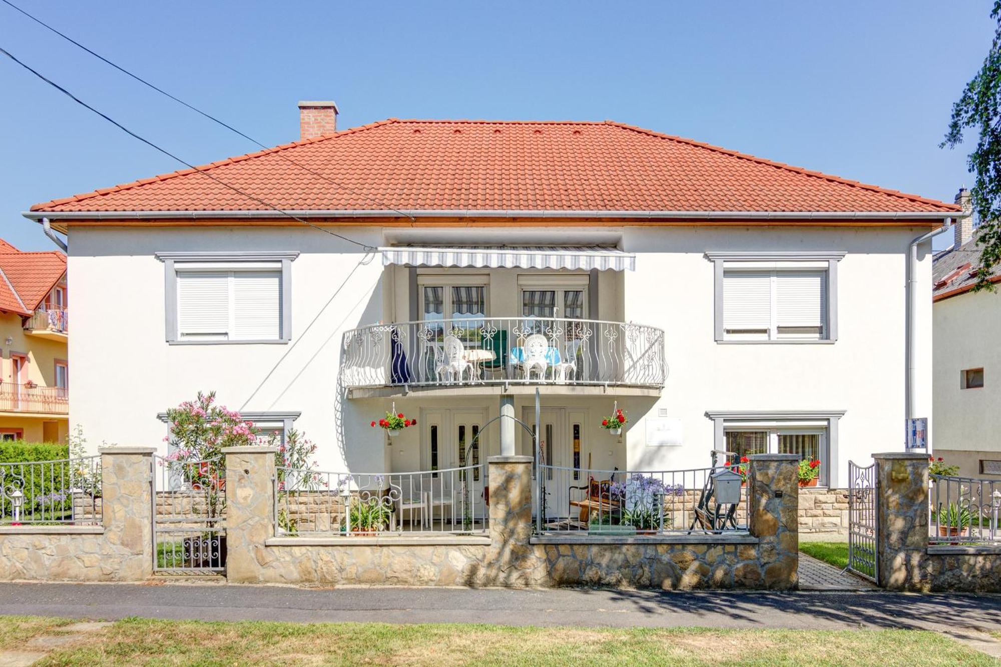 Ilona Apartman Hévíz Exterior foto